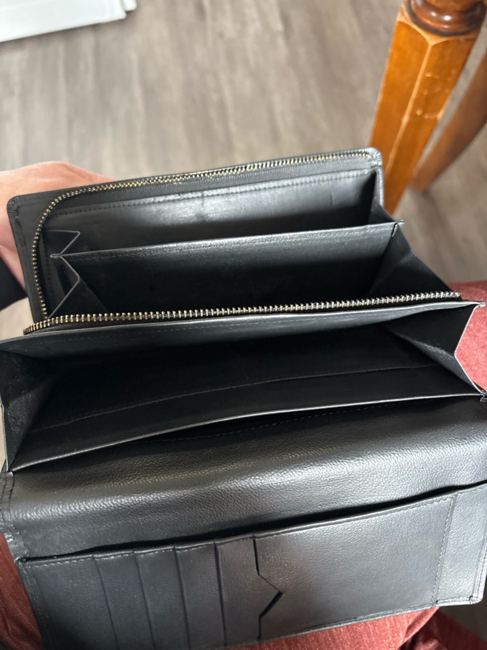 Yves Saint Laurent black Leather continental Wallet with silver hardware - Picture 5 of 10